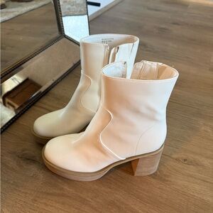 Elegant Cream Heeled Ankle Boots